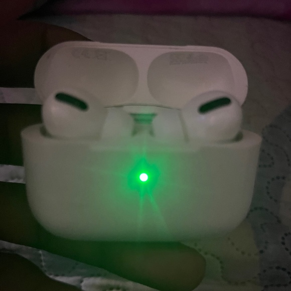 AirPods pros